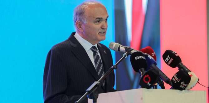 DÜZCE’DE İKİLİ EĞİTİM SONA ERİYOR