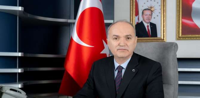 DR. FARUK ÖZLÜ’DEN MEVLİD KANDİLİ MESAJI