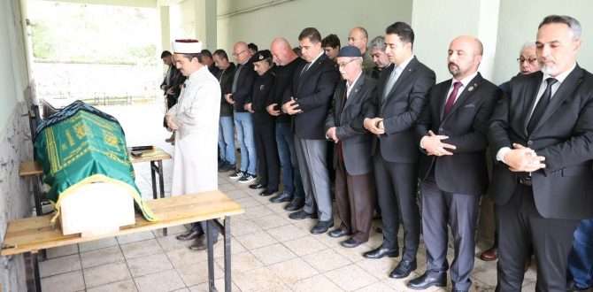 Şehidimizin annesine son görev