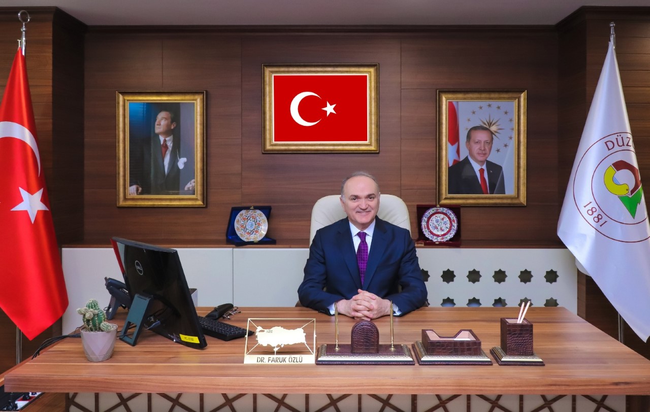thumbnail_Faruk Özlü