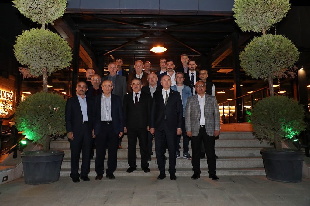 8CBA281B-E755-4F3F-B6DA-8EECAF08236F