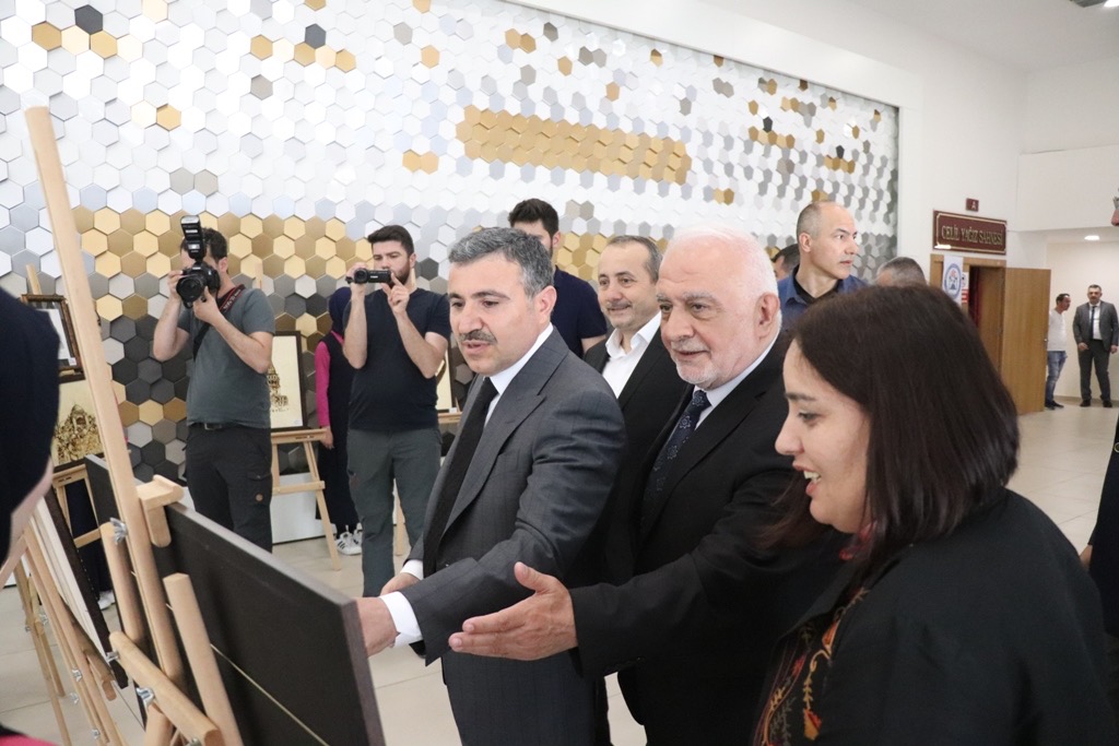 96431C40-42B2-43AB-B83D-7B3C1A65DEBB