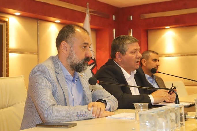 F688CFEA-E0B8-411F-B2FC-135F2056F57A