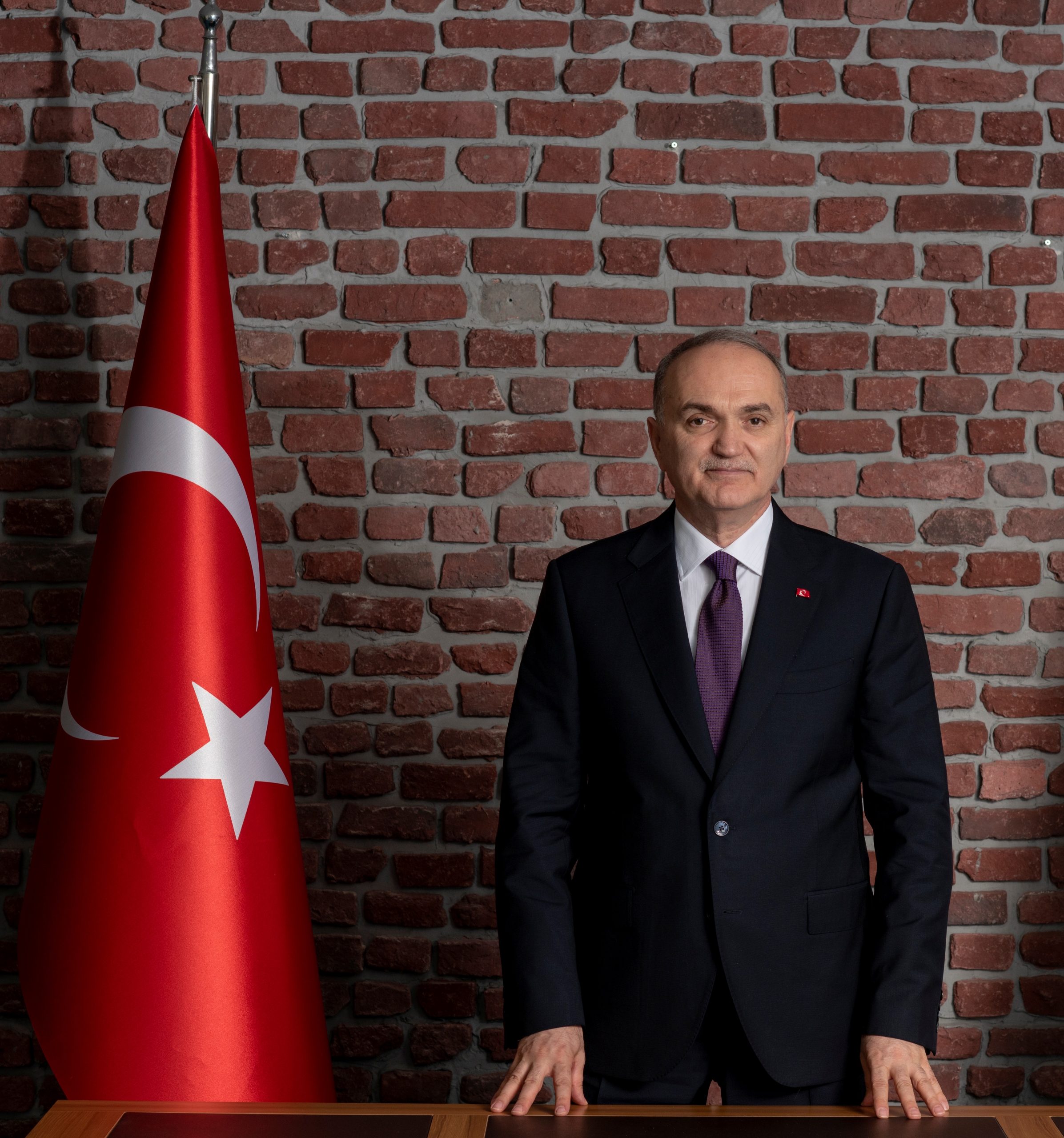 35DBA231-30A9-47EF-91C8-F4E5FE7332CE