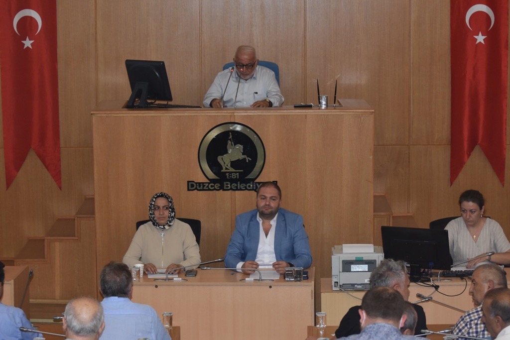 FBB107C8-CF26-4BA1-A9CF-FC7C0EC7D1F6