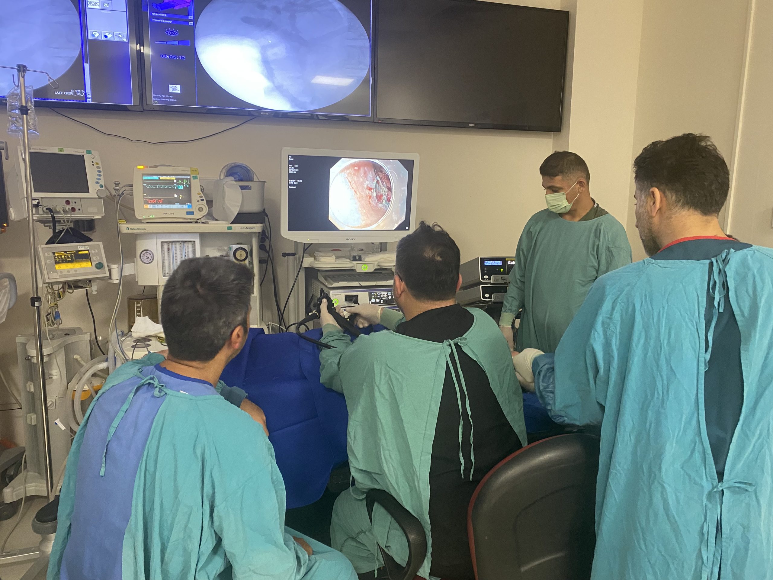 E08B323F-884A-4819-9757-3751FE0ADF7B