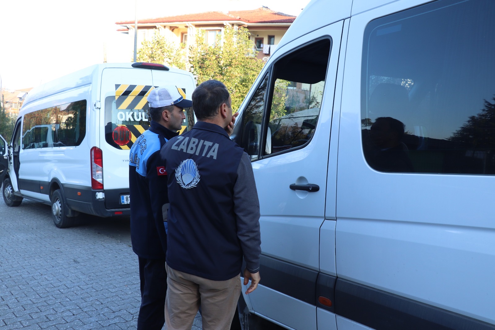 9F332917-DCAA-44B3-8AB4-A91F37E2470D