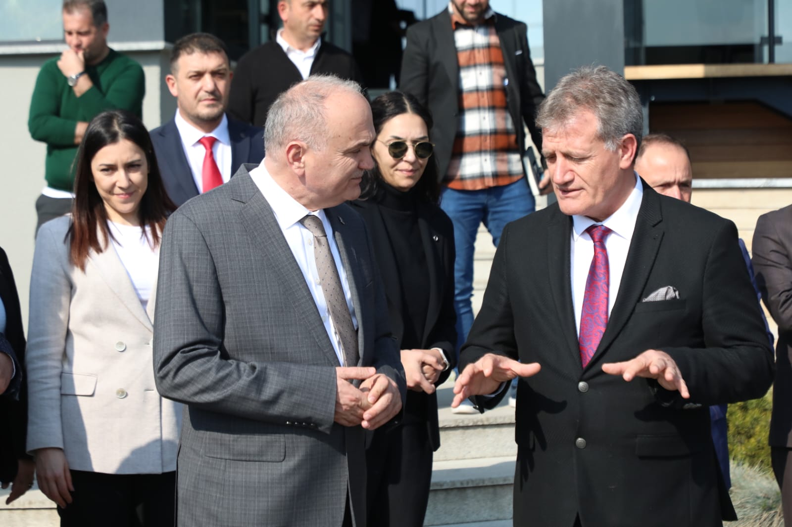 9D392F35-3746-41E4-8B1C-FF44840F0BE7