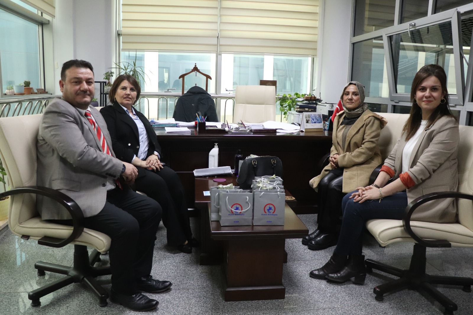 sağlık çalışanları ziyaret (8)