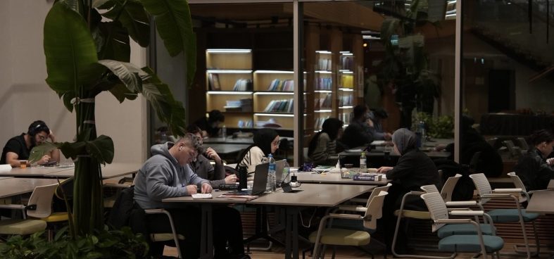 İLK SAHURDA GENÇLER YALNIZ BIRAKILMADI