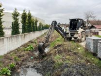 SU KANALARI TEMİZLENİYOR