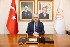 VALİ MAKAS, "107 YIL ÖNCE YAKILAN MEŞALE HİÇ SÖNMEDİ"
