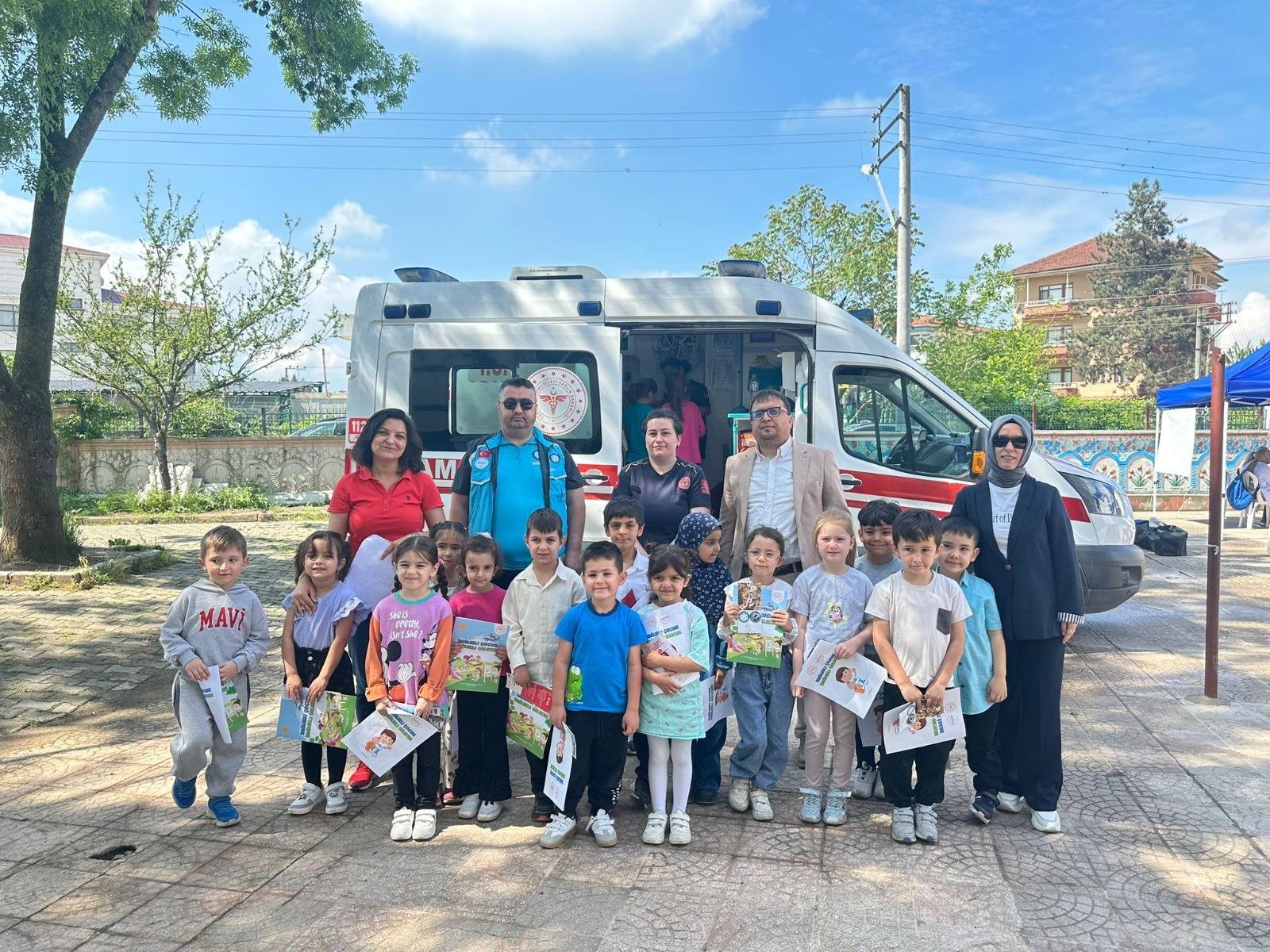 DÜZCE’DE MİNİKLERE SAĞLIK VE HAREKET BİLİNCİ AŞILANDI