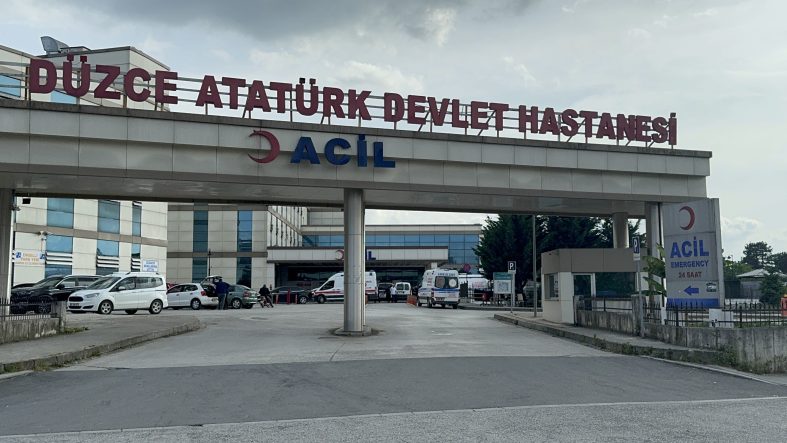 Yığılca’da patpat kazasında 6 kişi yaralandı